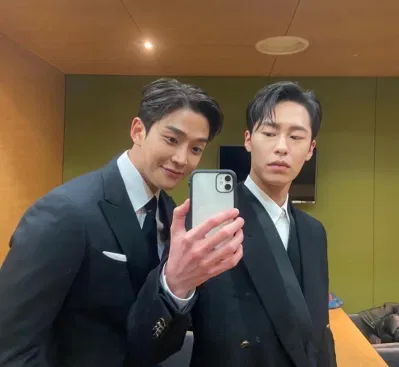 Những điều chưa biết về "bạn trai Karina": Lee Jae Wook có IQ cực cao, nổi tiếng vì "già" (Ảnh: Internet) Những điều chưa biết về "bạn trai Karina": Lee Jae Wook có IQ cực cao, nổi tiếng vì "già" (Ảnh: Internet)