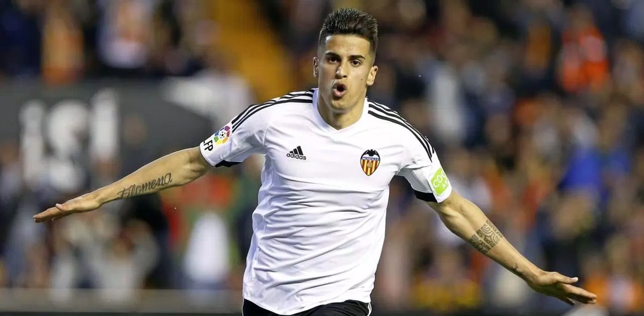 Cancelo trong màu áo Valencia (ảnh: Internet)