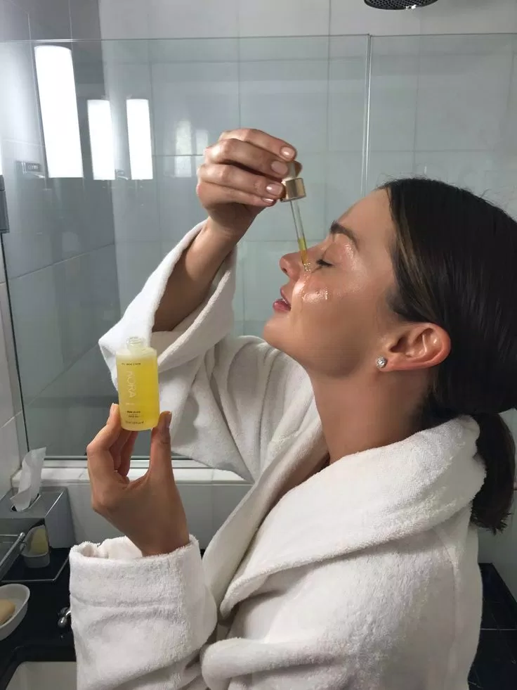 Tinh dầu giúp kích hoạt các giác quan của bạn và tăng lượng oxy trong não, mang lại cho bạn năng lượng và khiến bạn cảm thấy như được hồi sinh.(Nguồn: Internet)