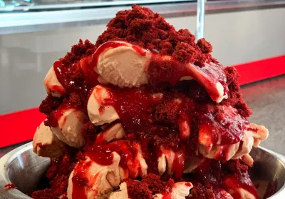 Các món ăn này hẳn sẽ hợp khẩu vị với ma cà rồng lắm đây (Ảnh: Internet)