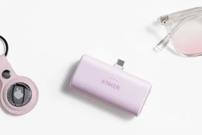Sạc dự phòng Anker Nano với lớp phù màu hồng (Ảnh: Internet) Sạc dự phòng Anker Nano với lớp phù màu hồng (Ảnh: Internet)