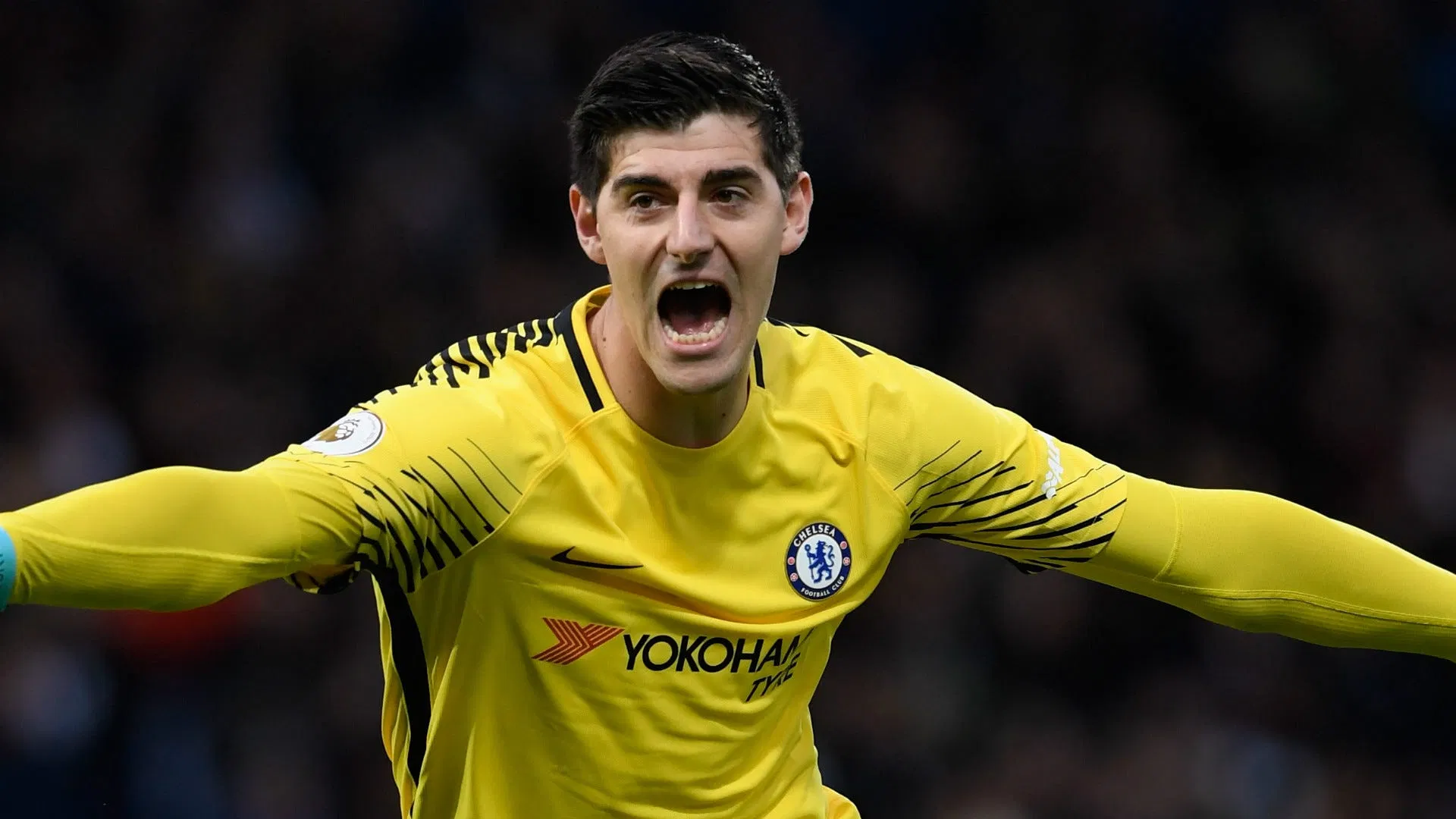 Courtois trong màu áo Chelsea (ảnh: Internet) Courtois trong màu áo Chelsea (ảnh: Internet)