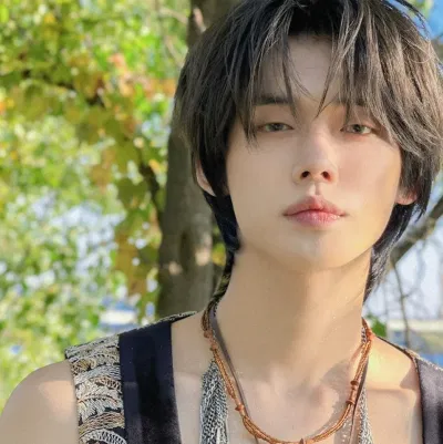 với tài nguyên thời trang hiện tại, nam thần tượng sẽ là idol có tài sản khủng trong một thời gian tới.