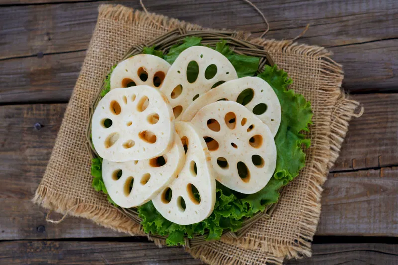 Củ sen giúp mát gan (Nguồn: Internet) Củ sen giúp mát gan (Nguồn: Internet)