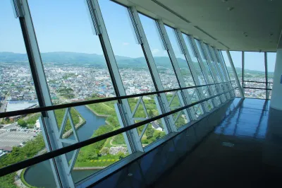 View ngắm nhìn từ bên trong Tháp Goryokaku (ảnh: Internet) View ngắm nhìn từ bên trong Tháp Goryokaku (ảnh: Internet)