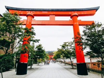 Cổng vào Đền thờ thần đạo Omori Inari Shrine (ảnh: Internet) Cổng vào Đền thờ thần đạo Omori Inari Shrine (ảnh: Internet)