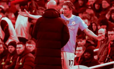 Kevin De Bruyne không hài lòng khi bị thay ra (Ảnh: Internet) Kevin De Bruyne không hài lòng khi bị thay ra (Ảnh: Internet)