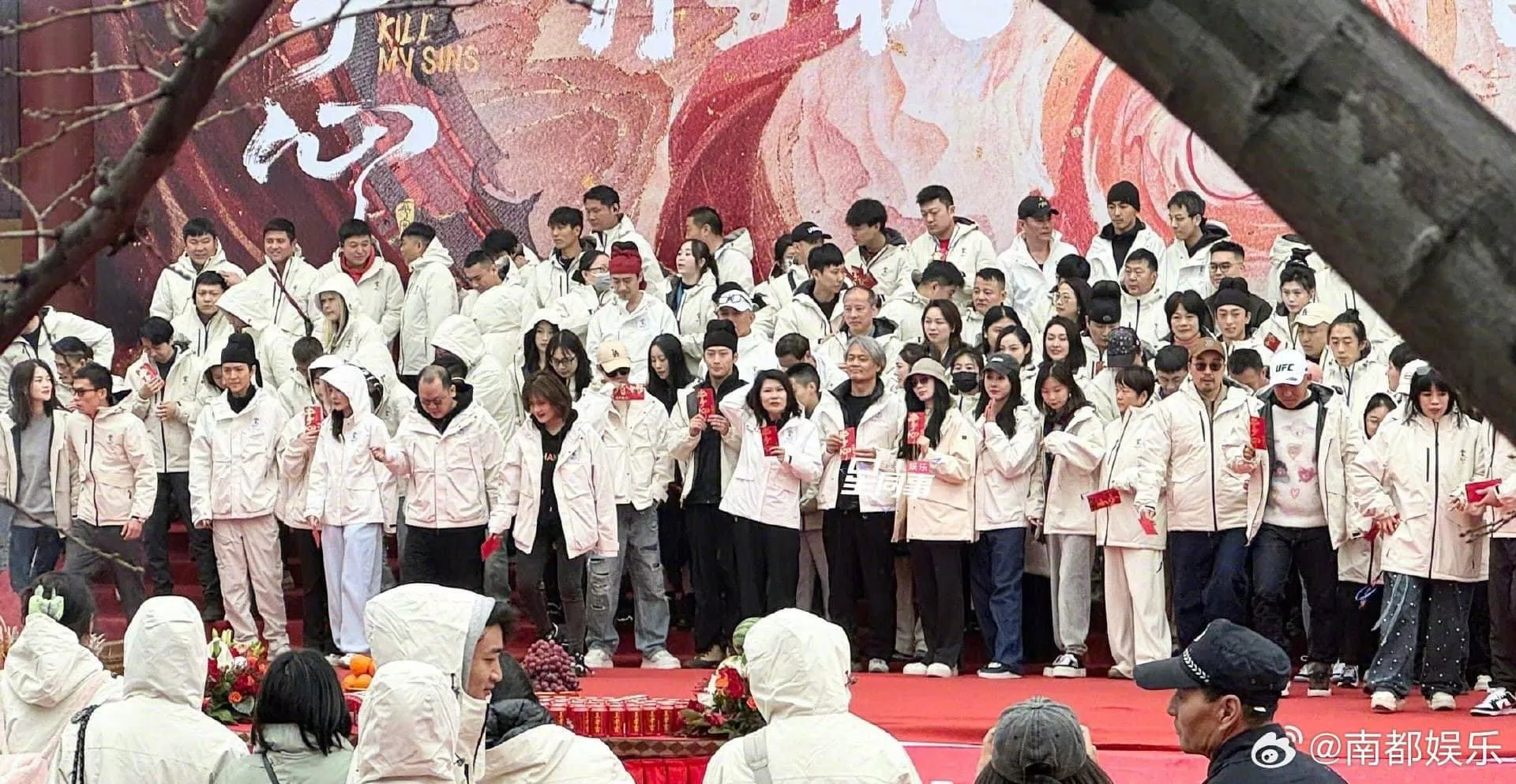 Đoàn làm phim Chưởng Tâm tại lễ khai máy (Nguồn: internet) Đoàn làm phim Chưởng Tâm tại lễ khai máy (Nguồn: internet)