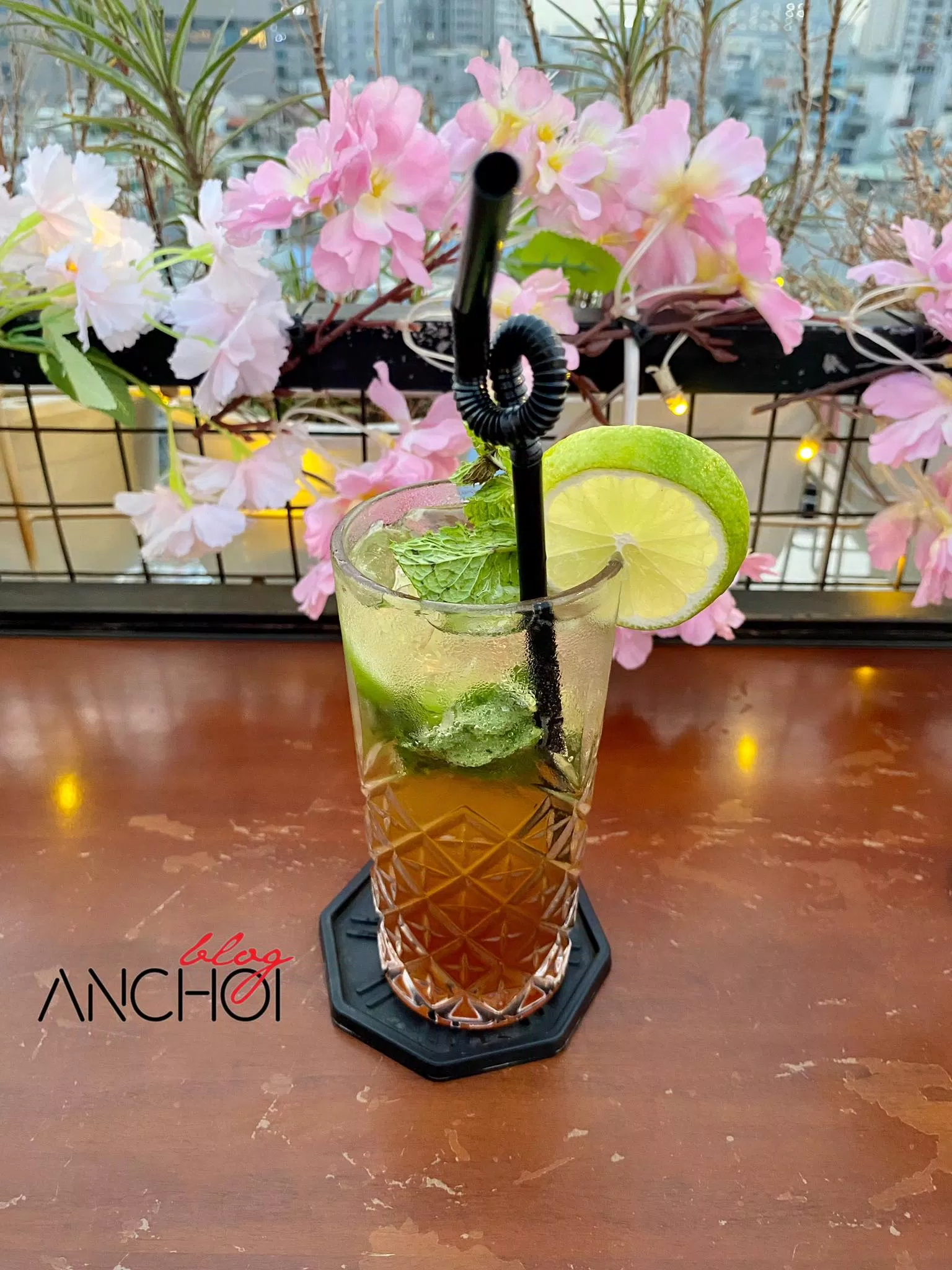 Món Mojito tại Vi Vu Rooftop (nguồn: BlogAnChoi)