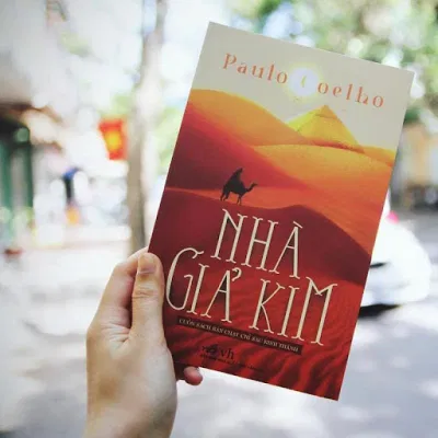 Nhà Giả Kim – Paulo Coelho (Nguồn: Internet) Nhà Giả Kim – Paulo Coelho (Nguồn: Internet)