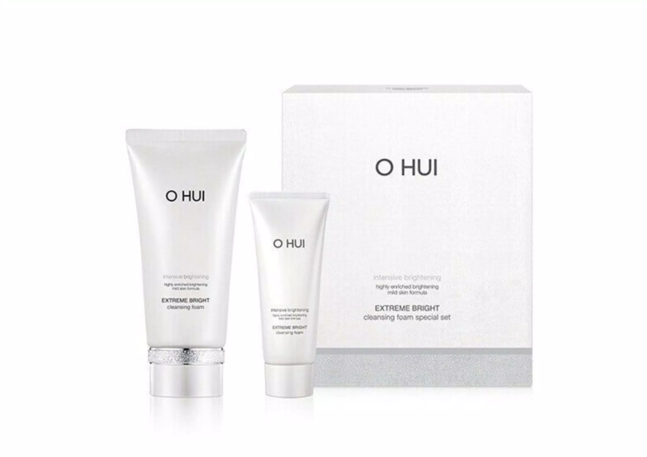 Bao bì, thiết kế của sữa rửa mặt OHUI Extreme Bright Cleansing Foam (Ảnh: Internet).