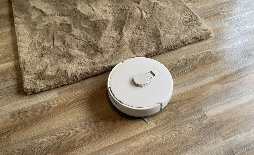 Robot Narwal Freo X Ultra hoạt động trên sàn gỗ (Ảnh: Internet) Robot Narwal Freo X Ultra hoạt động trên sàn gỗ (Ảnh: Internet)