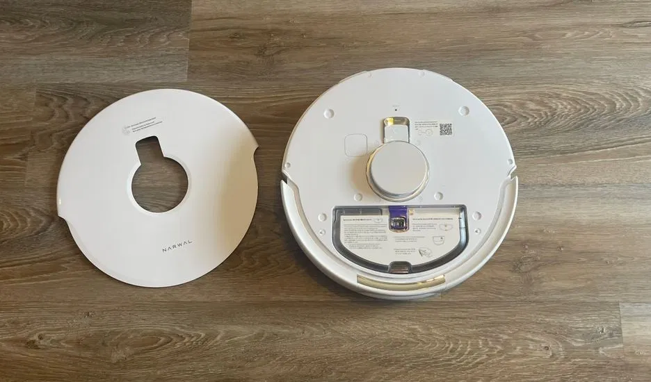 Tháo nắp Narwal Freo X Ultra (Ảnh: Internet) Tháo nắp Narwal Freo X Ultra (Ảnh: Internet)