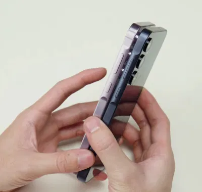 Khung viền bằng nhựa của Samsung Galaxy A35 5G (Nguồn: F.A Channel) Khung viền bằng nhựa của Samsung Galaxy A35 5G (Nguồn: F.A Channel)