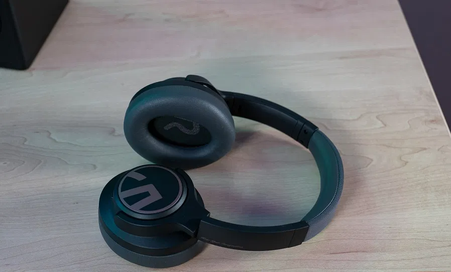 Tai nghe SoundPEATS Space có đệm tai xoay được (Ảnh: Internet) Tai nghe SoundPEATS Space có đệm tai xoay được (Ảnh: Internet)