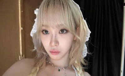 8 thần tượng K-Pop hợp nhất với mái tóc vàng do fan bình chọn: Bạn thích ai nhất? 8 thần tượng ấn tượng bình chọn Black Pink BlogAnChoi ca sĩ Felix hàn quốc Huening Bahiyyih IVE Jaemin K-pop kep1er Kim Chaewon LE SSERAFIM Liz mái tóc NCT nổi tiếng Rose sao thế giới Seungkwan Seventeen Soobin Stray kids thần tượng thế giới thú vị TXT
