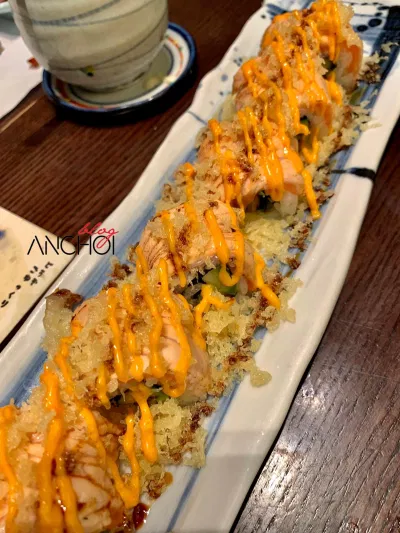 Món Unagi Salmon Roll tại Hokkaido Sachi (nguồn: BlogAnChoi)
