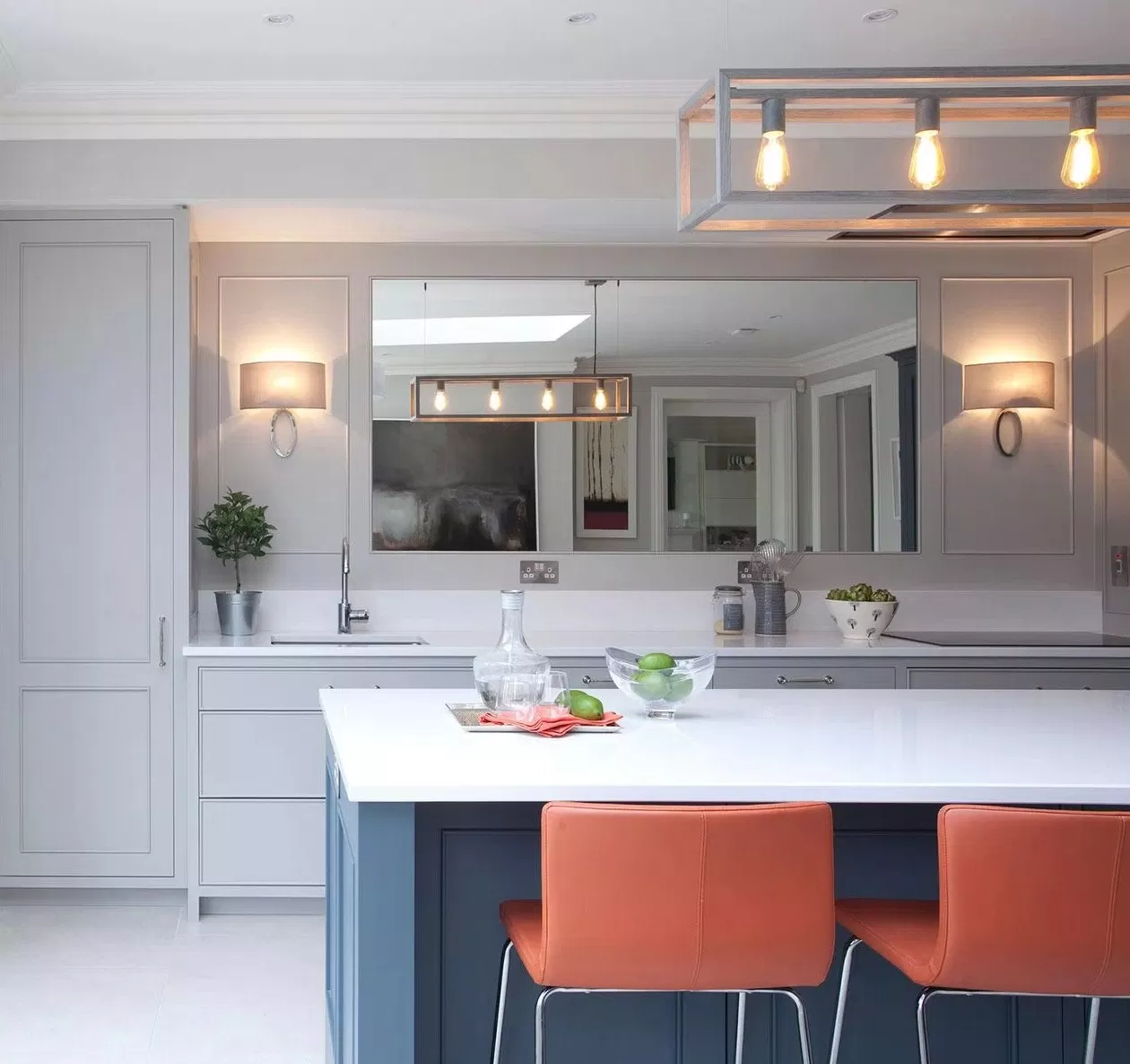 Vị trí phong thủy không nên đặt gương (Ảnh: Internet)