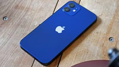 iPhone 12 có thể sạc nhanh 15W mà không cần Magsafe (Ảnh: Internet) iPhone 12 có thể sạc nhanh 15W mà không cần Magsafe (Ảnh: Internet)