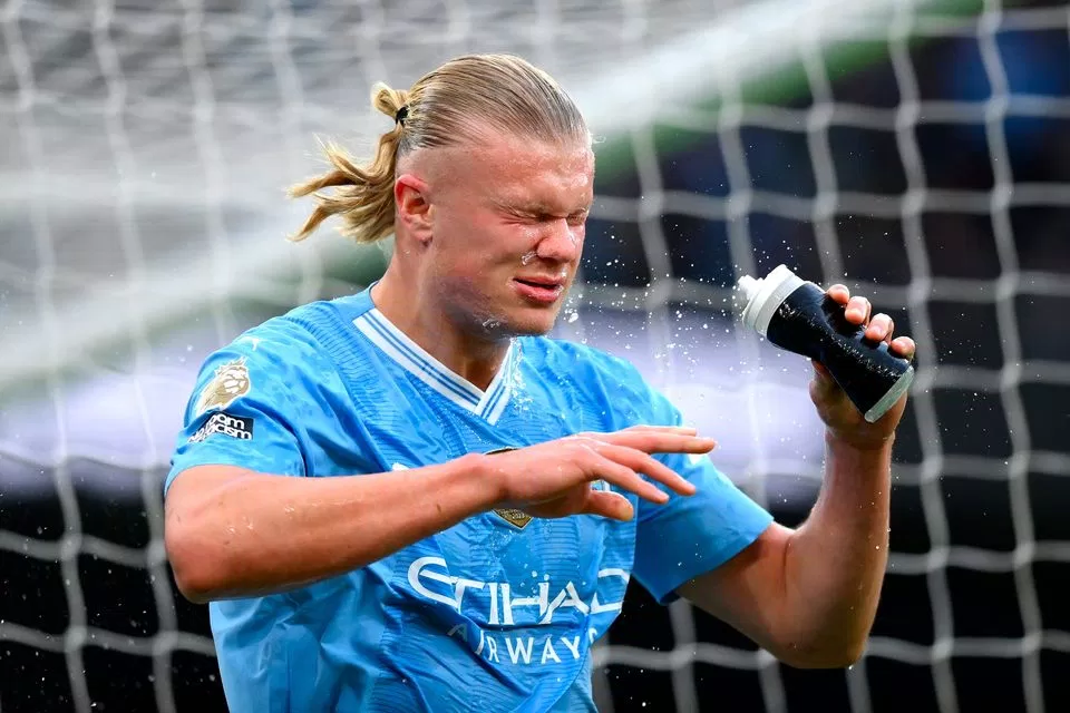 Erling Haaland bỏ lỡ cơ hội ghi bàn trong trận đấu Man City – Arsenal (Ảnh: Internet)