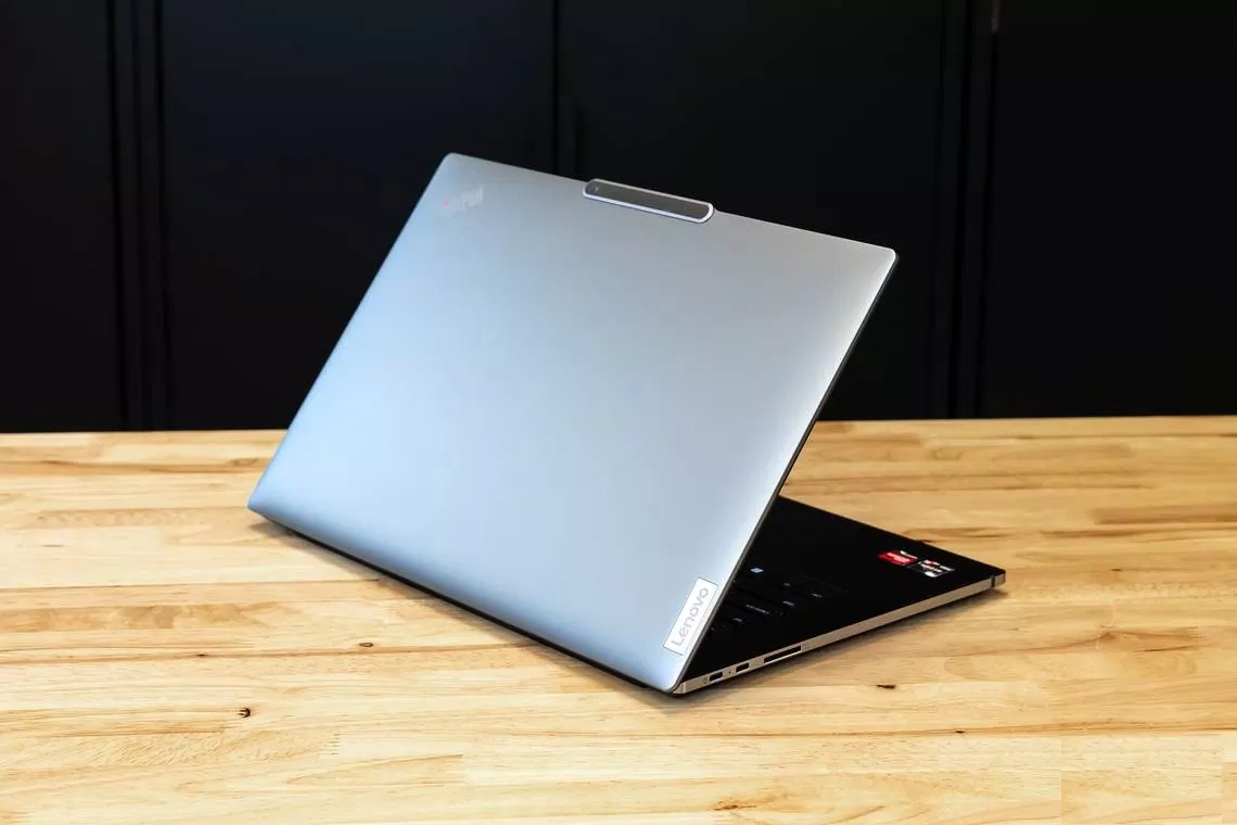 Laptop Lenovo ThinkPad Z16 Gen 2 AMD (Ảnh: Internet)
