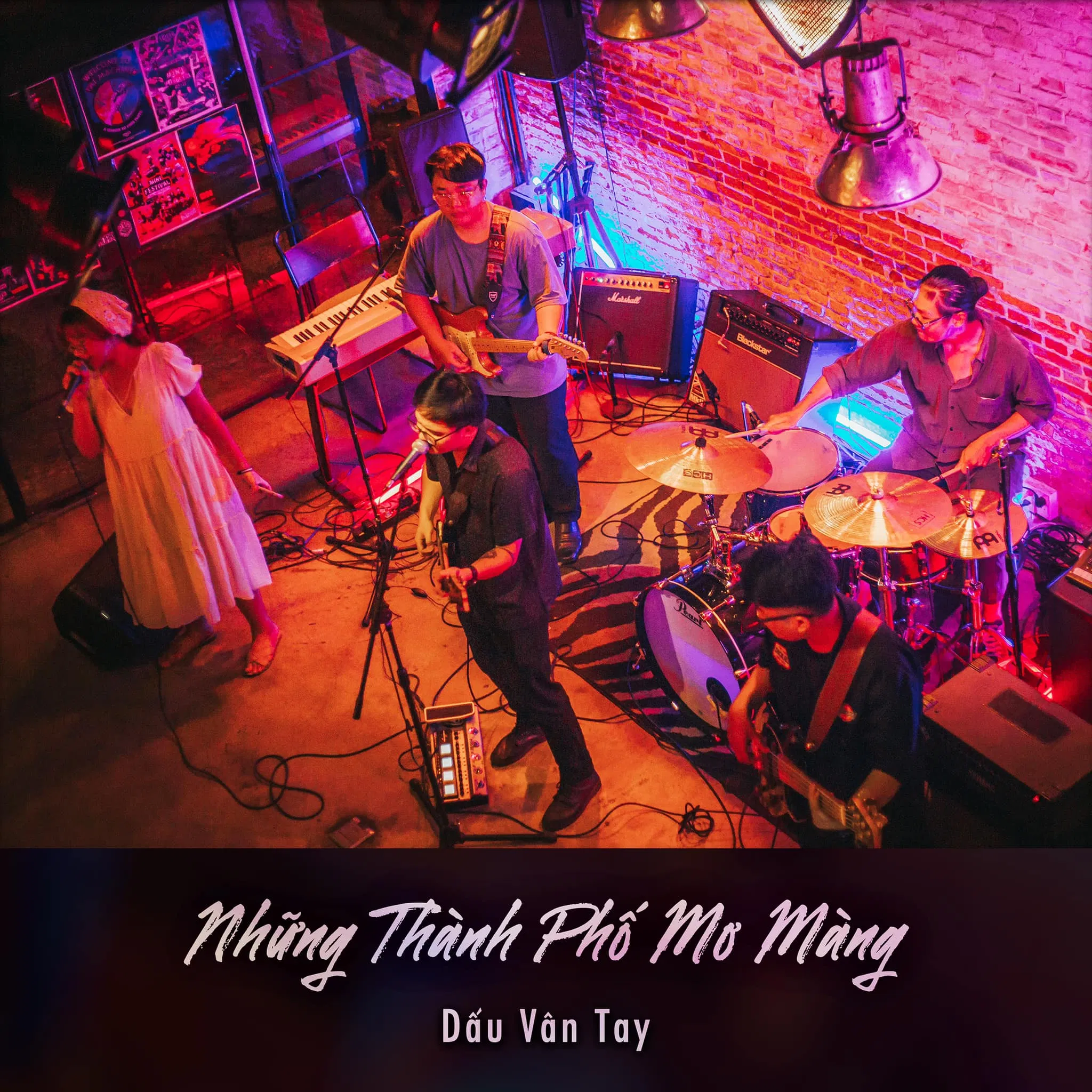 Sáng 07/04, Dấu Vân Tay ra mắt sản phẩm "Những thành phố mơ màng" (Ảnh: Internet)