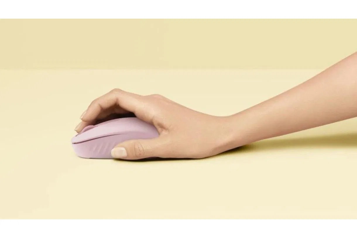 M196 với màu hồng vô cùng dễ thương (Nguồn: Internet)