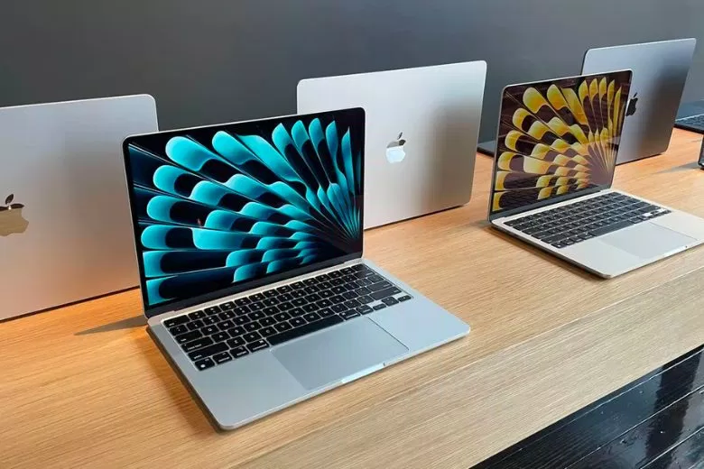 Các demo này sẽ chứng minh rằng Snapdragon X Elite có thể vượt qua MacBook Air M3 của Apple trong các tác vụ liên quan đến CPU, tăng tốc AI và giả lập ứng dụng (Ảnh: Internet) Các demo này sẽ chứng minh rằng Snapdragon X Elite có thể vượt qua MacBook Air M3 của Apple trong các tác vụ liên quan đến CPU, tăng tốc AI và giả lập ứng dụng (Ảnh: Internet)