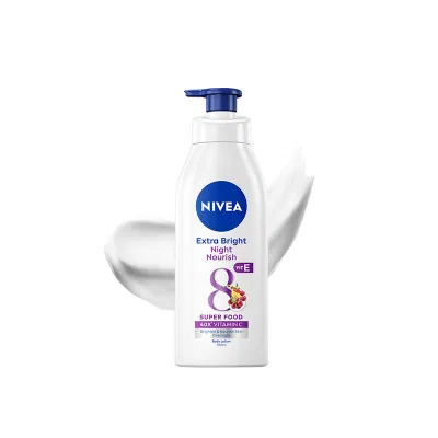 Sữa dưỡng thể trắng da Nivea Extra Bright Night Nourish (Ảnh: Internet)