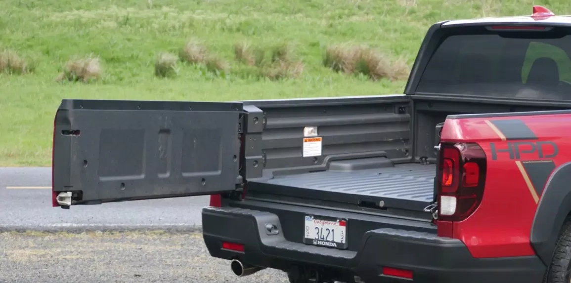 Thùng xe Honda Ridgeline 2024 (Ảnh: Internet) Thùng xe Honda Ridgeline 2024 (Ảnh: Internet)