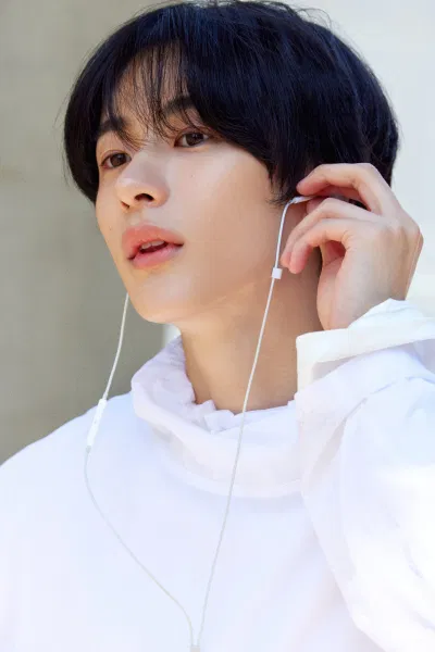 Anton rời bỏ sự nghiệp thể thao để bắt đầu lại ở Hàn Quốc với tư cách là một thần tượng (Ảnh: Internet)