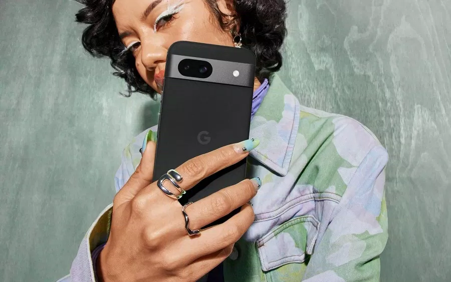 Điện thoại Pixel 8a phiên bản Obsidian (Ảnh: Internet) Điện thoại Pixel 8a phiên bản Obsidian (Ảnh: Internet)