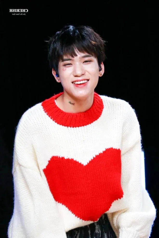 Dù đã có sản phẩm ra mắt đầu tiên và phần thể hiện của thành viên người Việt khá nhiều, nhưng nhóm lại không nhận được sự hưởng ứng từ người hâm mộ Việt Nam và quốc tế nhiều như Hanbin.