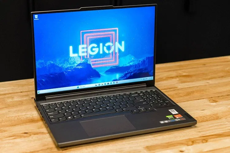 Laptop Lenovo Legion Slim 5 (Ảnh: Internet) Laptop Lenovo Legion Slim 5 (Ảnh: Internet)