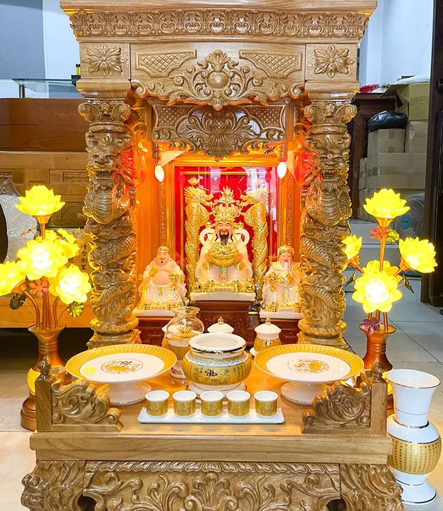 Nằm mơ thấy ban thờ Thần Tài - Thổ Địa (Ảnh: Internet)