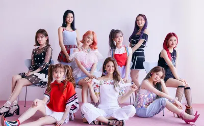 Nhóm nhạc nữ fromis_9 (Ảnh: Internet)