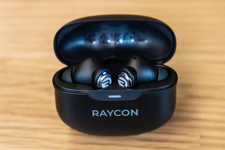 Tai nghe Raycon Everyday Earbuds Pro trong hộp (Ảnh: Internet) Tai nghe Raycon Everyday Earbuds Pro trong hộp (Ảnh: Internet)