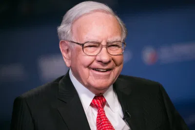 Warren Buffett - một nhà đầu tư và doanh nhân nổi tiếng người Mỹ (Nguồn: Internet) Warren Buffett - một nhà đầu tư và doanh nhân nổi tiếng người Mỹ (Nguồn: Internet)