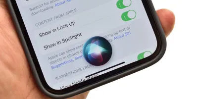 Trợ lý ảo Siri xuất hiện trên màn hình iPhone (Ảnh: Internet) Trợ lý ảo Siri xuất hiện trên màn hình iPhone (Ảnh: Internet)