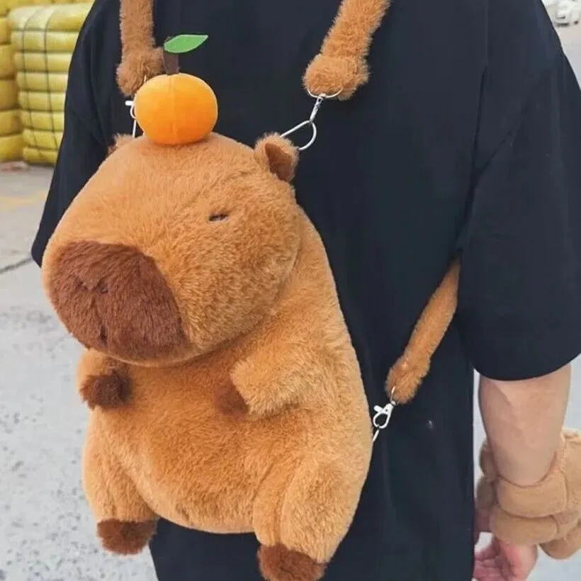 Phụ kiện capybara "gây bão" mạng xã hội (Ảnh: Internet)