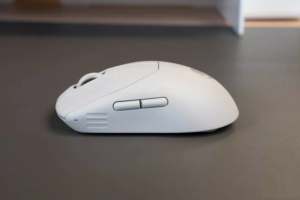 Chuột chơi game không dây Alienware Pro (Ảnh: Internet) Chuột chơi game không dây Alienware Pro (Ảnh: Internet)