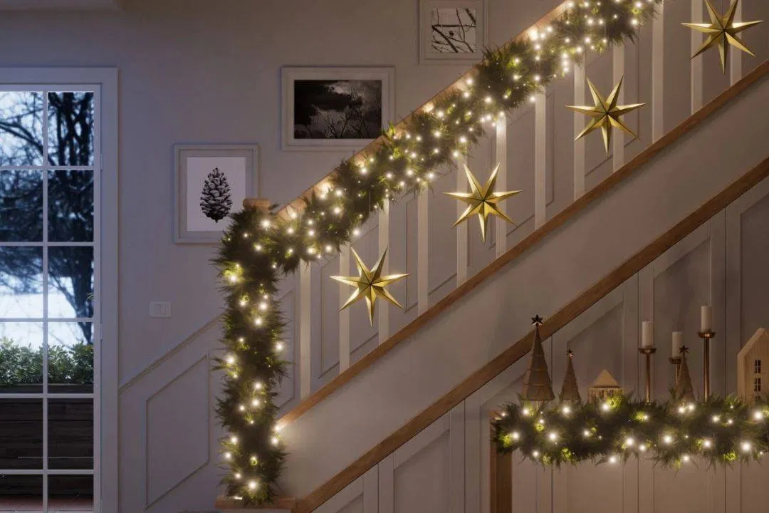 Đèn thông minh Nanoleaf Essentials Matter dọc theo cầu thang (Ảnh: Internet) Đèn thông minh Nanoleaf Essentials Matter dọc theo cầu thang (Ảnh: Internet)