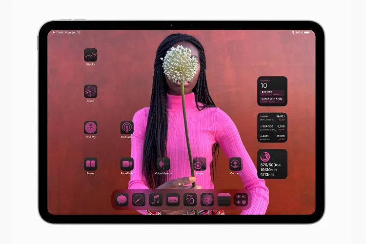 Màn hình chính của iPad với hệ điều hành iPadOS 18 (Ảnh: Internet)