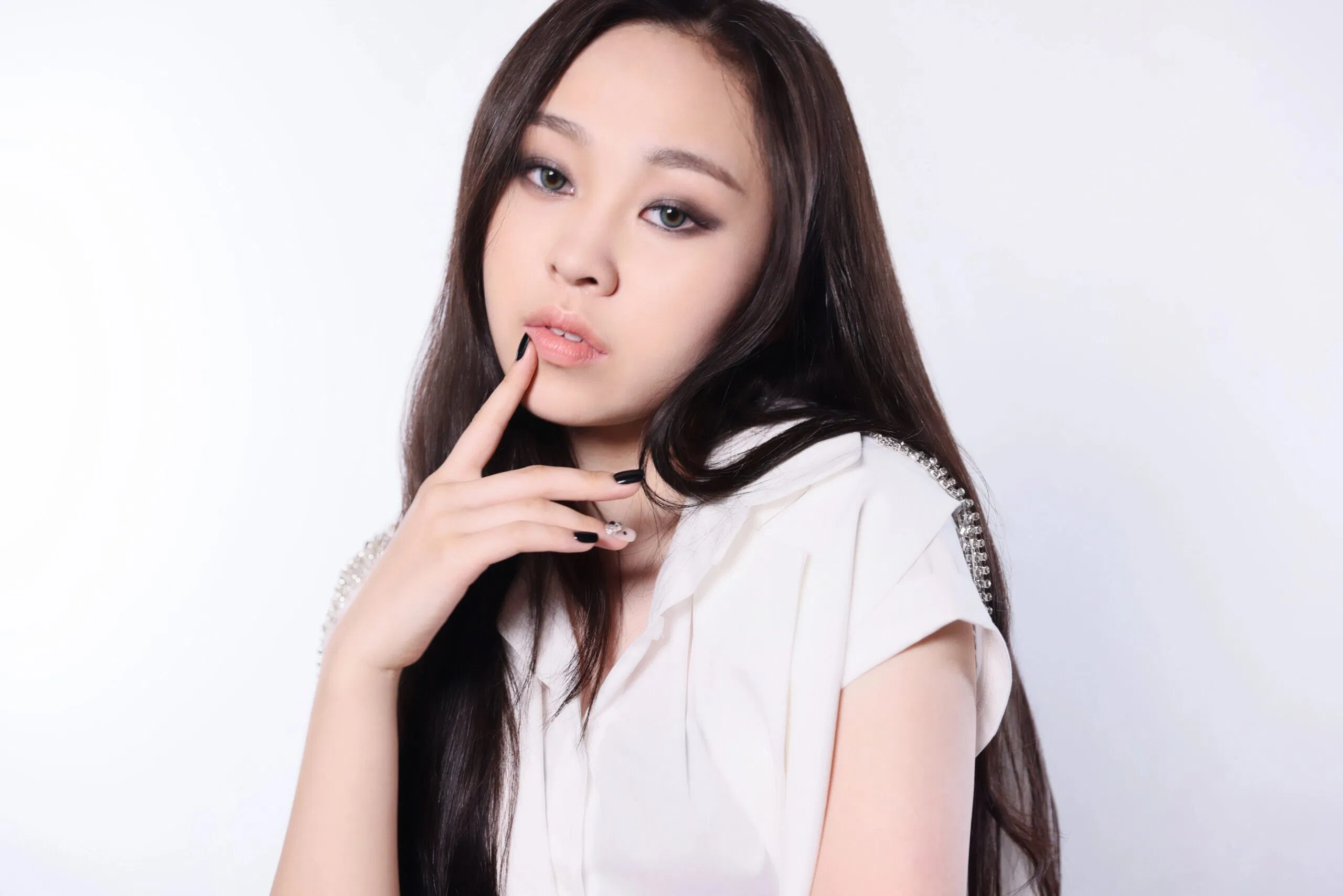 Jenna rời nhóm (Ảnh: Internet)