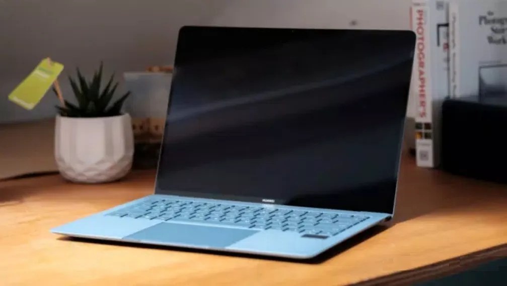 Laptop Huawei MateBook X Pro 2024 (Ảnh: Internet)