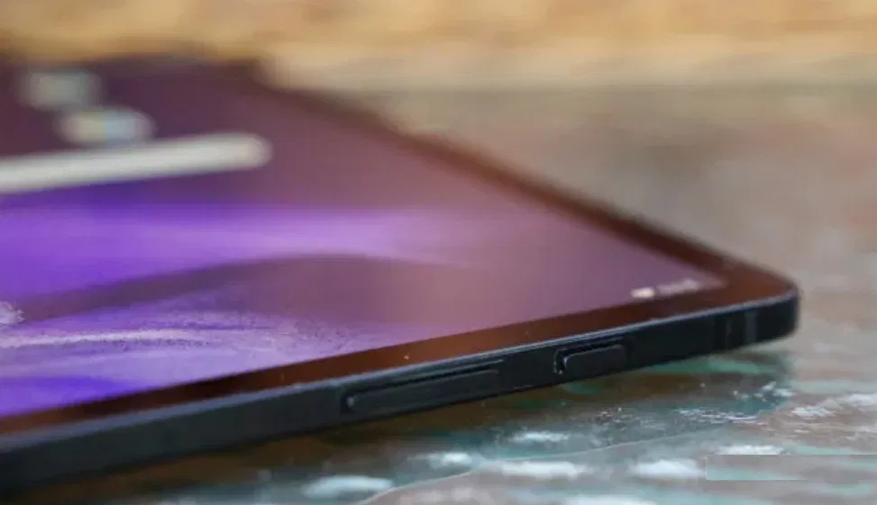 Các nút bấm của Galaxy Tab S7 FE (Ảnh: Internet) Các nút bấm của Galaxy Tab S7 FE (Ảnh: Internet)