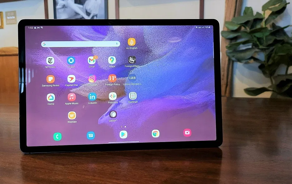Máy tính bảng Samsung Galaxy Tab S7 FE (Ảnh: Internet) Máy tính bảng Samsung Galaxy Tab S7 FE (Ảnh: Internet)