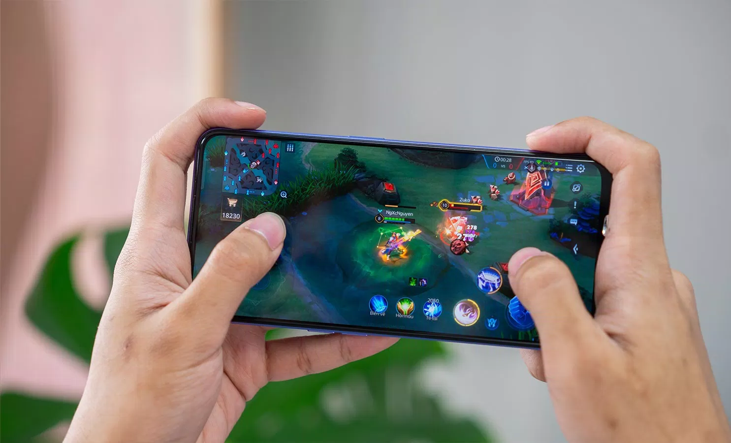 OPPO Reno8 5G chơi game Liên Quân khá mượt mà (Ảnh: Internet)