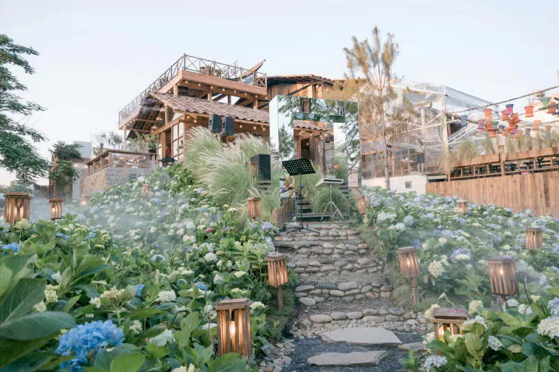 Khung cảnh quán cà phê Noọng Ơi cực chất (Nguồn: Internet) Khung cảnh quán cà phê Noọng Ơi cực chất (Nguồn: Internet)