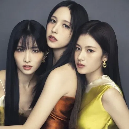 Sự thành công và thu hút của Unit Idol người Nhật đầu tiên là Sana - Momo - Mina (TWICE), là bước đệm tạo tiền đề cho các bạn trẻ người Nhật khác có thêm cơ hội trờ thành Idol Kpop. Nguồn: ảnh từ Internet.